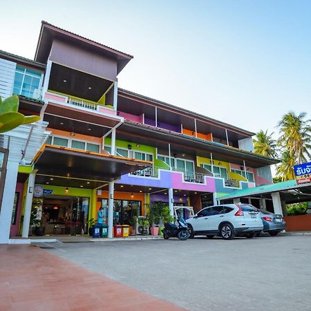 Talay Sai @ Thung Wua Laen Hotel Pathiu Екстериор снимка