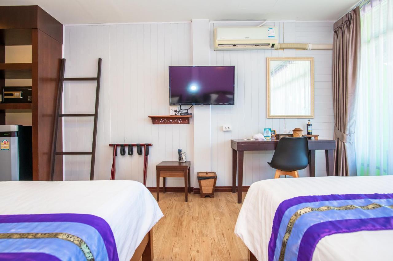 Talay Sai @ Thung Wua Laen Hotel Pathiu Екстериор снимка