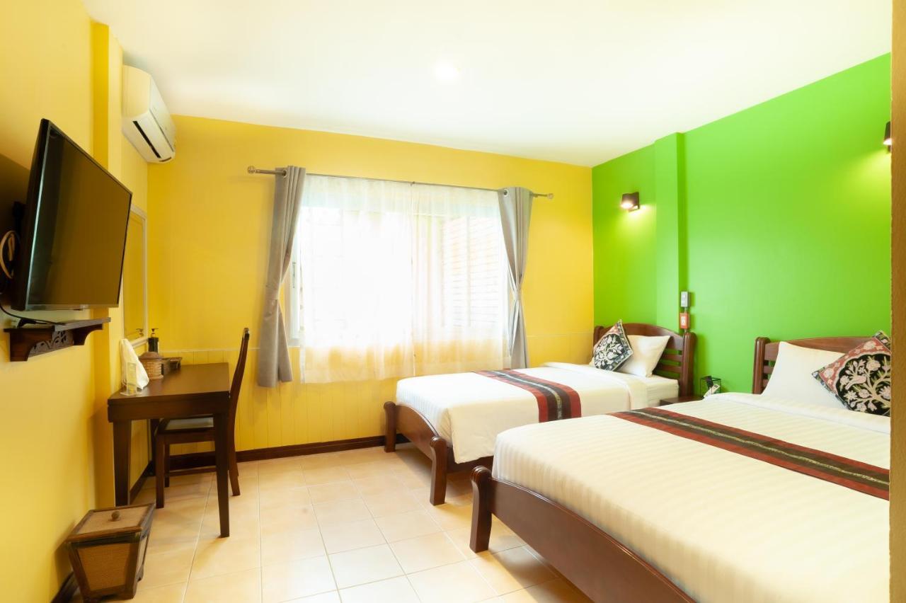 Talay Sai @ Thung Wua Laen Hotel Pathiu Екстериор снимка