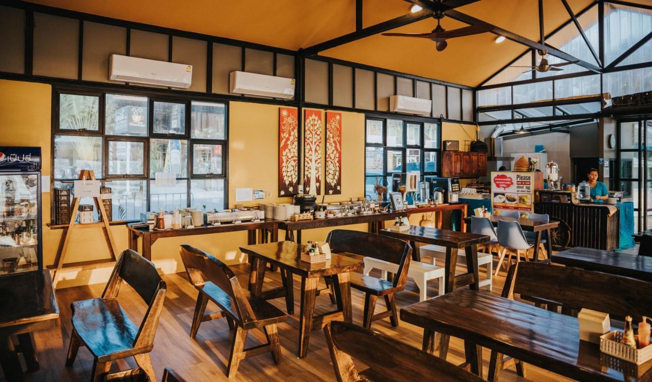 Talay Sai @ Thung Wua Laen Hotel Pathiu Екстериор снимка